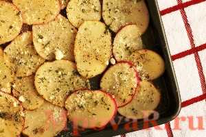 жареная картошка в духовке